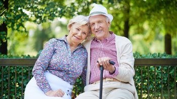 deposit-seniori-duchodci-stari-1