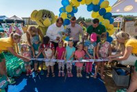 Slavností přestřižení pásky na Rákosníčkově hřišti
